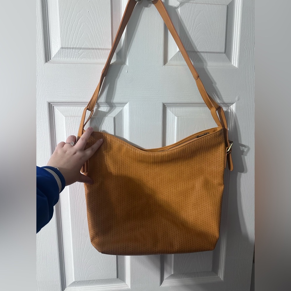 Anthropology Women's yellow Shoulder Bag - Stylish Everyday Tote